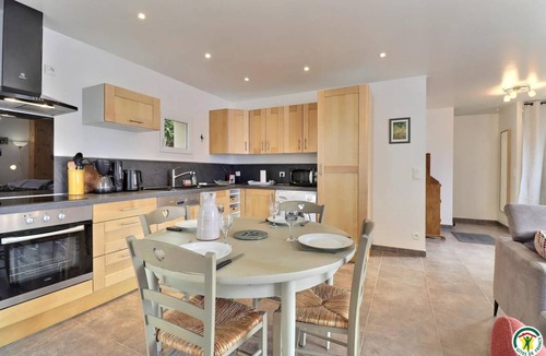 Buis-les-Baronnies House | 70 m² Gîte ∙ 2 bedrooms ∙ 4 guests