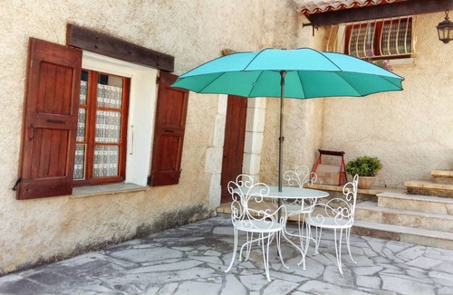 Sisteron Villa | 70 m² Villa ∙ 2 bedrooms ∙ 5 guests