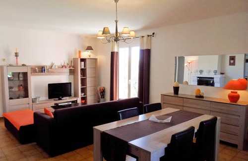 Reillanne House | 73 m² Gîte ∙ 2 bedrooms ∙ 4 guests
