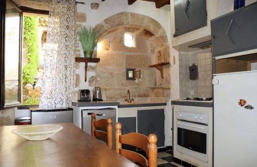 Castillon-du-Gard Apartment | 75 m² Apartment ∙ 1 bedroom ∙ 4 guests