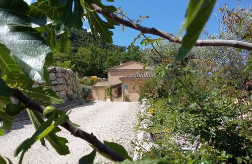 Buis-les-Baronnies House | 75 m² Gîte ∙ 2 bedrooms ∙ 4 guests