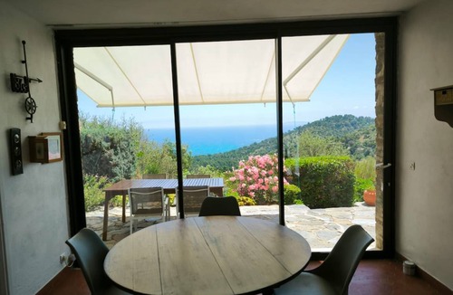Cap Benat House | 75 m² House ∙ 3 bedrooms ∙ 6 guests
