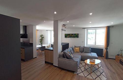 Sisteron Apartment | 80 m² Apartment ∙ 2 bedrooms ∙ 4 guests