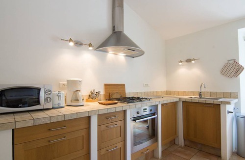 Bonnieux House | 80 m² House ∙ 1 bedroom ∙ 4 guests