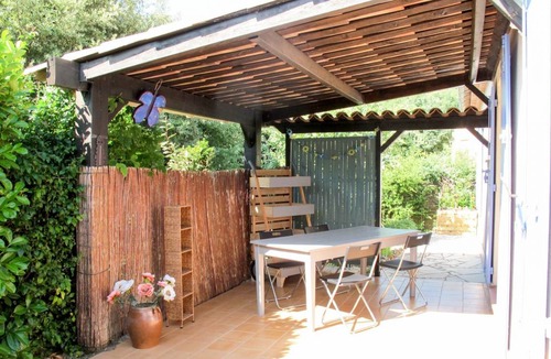 Quinson Other | 83 m² Accommodation ∙ 2 bedrooms ∙ 4 guests