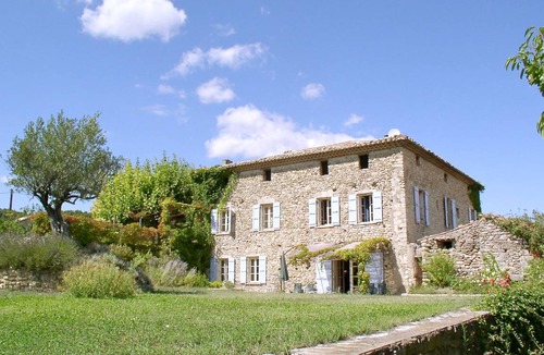 Crestet Apartment | 85 m² Apartment ∙ 2 bedrooms ∙ 5 guests