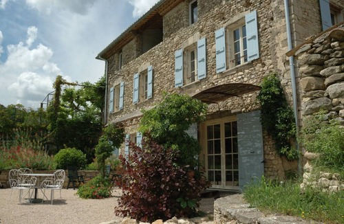 Crestet Apartment | 85 m² Apartment ∙ 2 bedrooms ∙ 5 guests