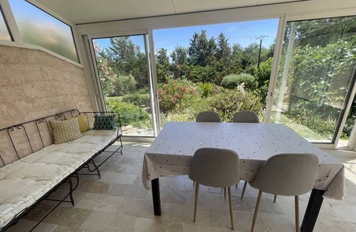 Quinson Villa | 85 m² Villa ∙ 2 bedrooms ∙ 6 guests