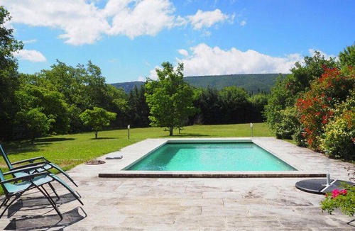 Lacoste House | 90 m² House ∙ 3 bedrooms ∙ 7 guests