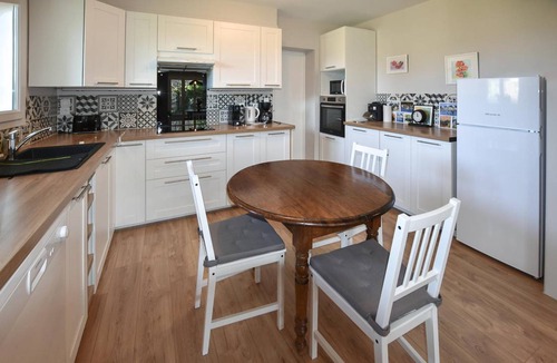 Rognonas House | 92 m² House ∙ 3 bedrooms ∙ 6 guests