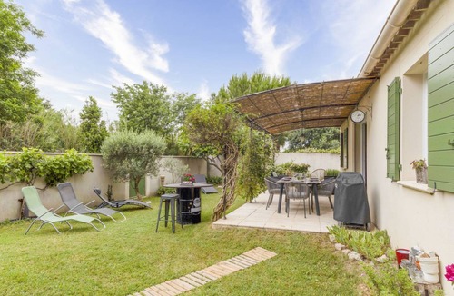 Chateaurenard Villa | 93 m² Villa ∙ 3 bedrooms ∙ 6 guests