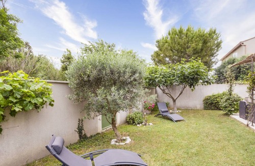 Chateaurenard Villa | 93 m² Villa ∙ 3 bedrooms ∙ 6 guests