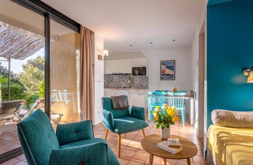 Le Rayol Apartment | 95 m² Serviced apartment ∙ 3 bedrooms ∙ 127 guests