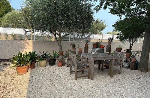 Castillon-du-Gard Bed & Breakfast | A 2 km du Pont-du-gard, Entre Nîmes, Avignon et Uzès