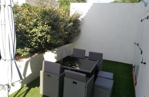 Sollies Pont Apartment | ADAGIO