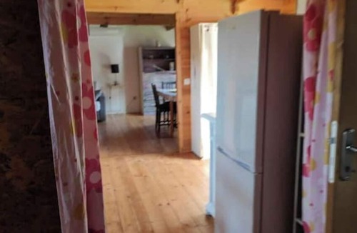 Trans-en-Provence Ski Chalet | Agréable Chalet en Bordure de Forêt