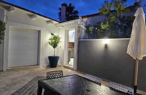 Saint-Victoret House | Agréable Logement Avec Terrasse