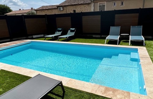 Pelissanne Villa | Agréable Villa Contemporaine Avec Piscine, spa et Sauna