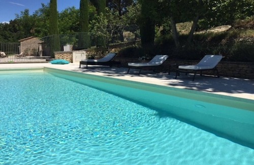 Menerbes House | Air Conditioning House with character located in Luberon