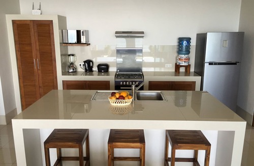 Bukti Villa | Air Sanih Beach Villa 2 Br