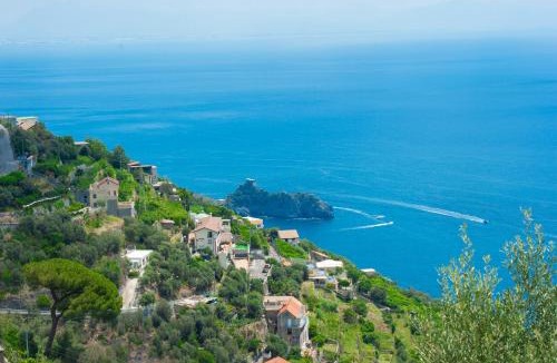 Furore Apartment | Amalfi Coast Bougainvillea