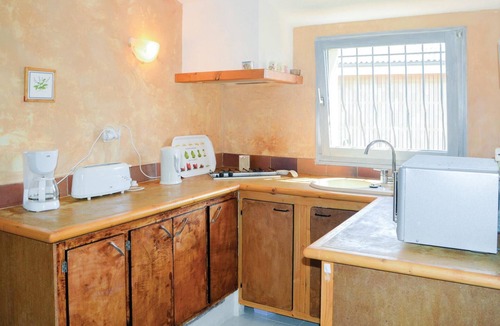 Sault Apartment | Amazing apartment in Sault with WiFi