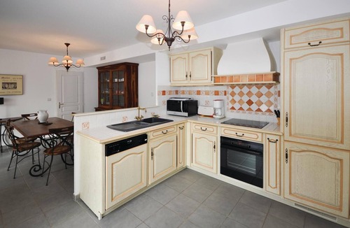 Roquebrune-sur-Argens House | Amazing home in Roquebrune sur Argens