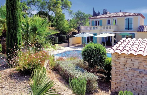 Roquebrune-sur-Argens House | Amazing home in Roquebrune sur Argens