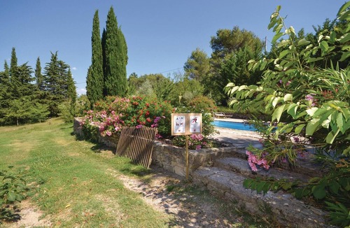 Crillon-le-Brave House | Amazing home in Crillon le Brave
