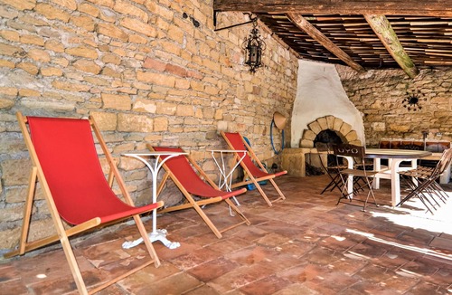 Sernhac House | Amazing home in Sernhac with WiFi