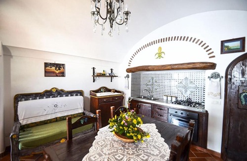 Path of the Gods House | AMORE RENTALS - Casa Coni