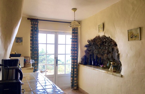 Aups Villa | ANCIENT OIL MILL ON 120 ACRES : REAL PARADISE !nHEATED SWIMMING POOL