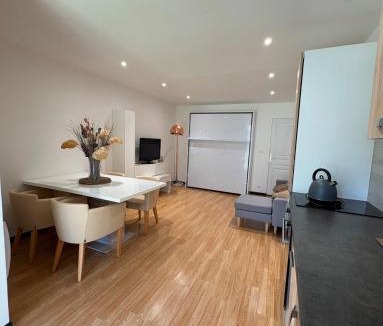 Ensues-la-Redonne Apartment | Andromède