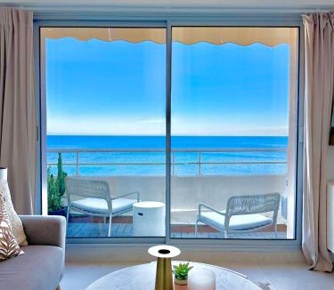 Antheor Apartment | Antheor - vue exceptionnelle - refait à neuf 4 couchages