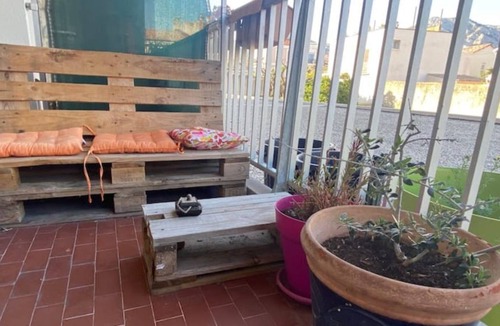 8th Arrondissement Apartment | Apartment 20 meters from the beach with balcony