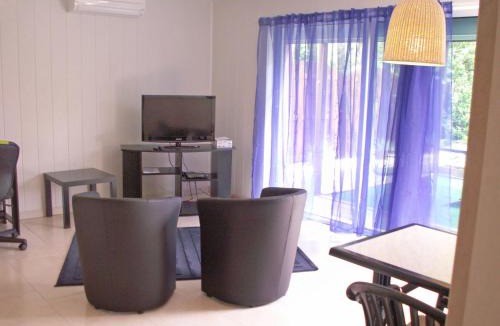 Caumont-sur-Durance Apartment | Apartment Haider by Interhome
