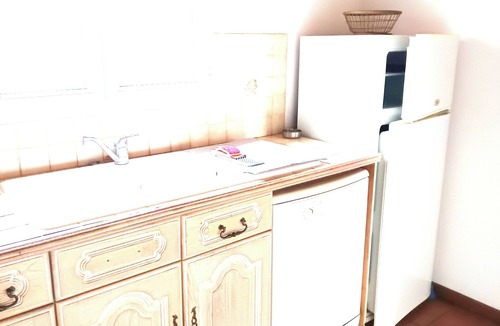 Cuers Apartment | APARTMENT IN A WINERY IN THE VAR SMALL DOG ACCEPTED ON LEASH