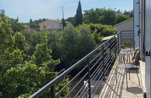 Montfrin Apartment | Apartment in Montfrin