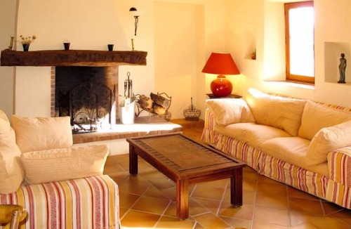 Ollieres Apartment | Apartment Terres Ste Hilaire Farigoulette (OLL103) in Ollieres - 8 persons, 4 bedrooms