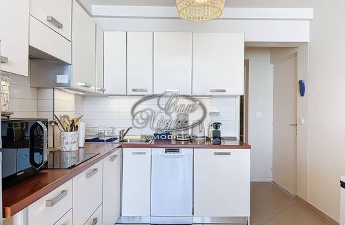 Cavaliere Beach Apartment | Apartment with sea view and direct access to Cavalière Beach