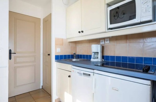 Les Restanques Apartment | Apartments in the Restanques of the Gulf of St Tropez - maeva Home - Apartment for 4 people with sea view terrace