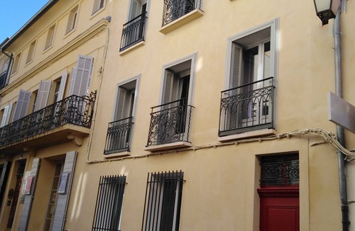 Mazarin Quarter Apartment | Appart Aix Mazarin - T2 air-conditioned flat in the historic centre