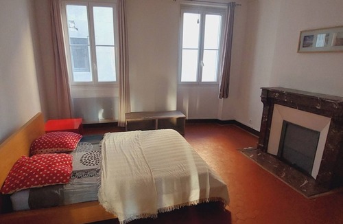 Thiers Apartment | Appart Pour 6 Pers Hyper Centre Métro Noailles, 10 min de la Gare St Charles