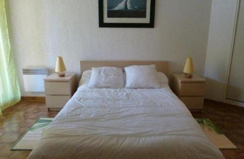 Toulon - Hyeres Apartment | Appartement 2 pièces au port de Hyères avec loggia, proche plage - FR-1-335-79