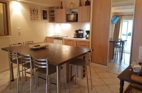 Forcalquier Apartment | Appartement charmant a Forcalquier avec piscine partagee