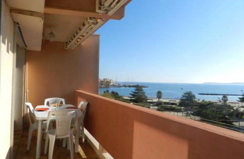 La Faviere Apartment | Appartement cosy 2 pièces avec piscine et tennis, proche plage à Bormes-les-Mimosas - FR-1-251-797