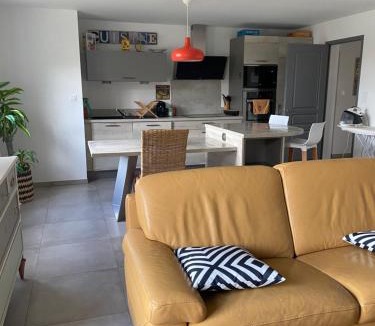 Volx House | Appartement en Provence-Lubéron - piscine et calme