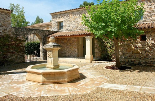 Gordes Condo | Appartement Equipé + Climatisation! 2km de Gordes