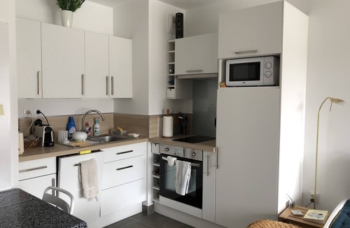 La Londe-les-Maures Apartment | Appartement Pour 2+2 Personnes Avec Terrasse et Piscine