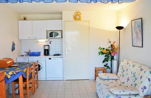 Cavaliere Beach Apartment | Appartement Le Lavandou, 3 pièces, 6 personnes - FR-1-251-61